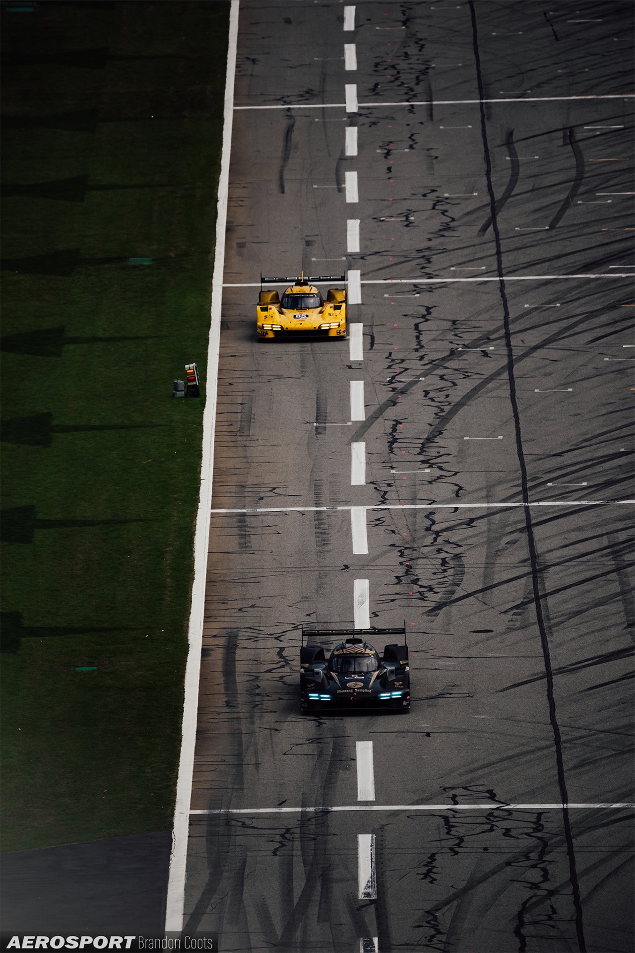 The two private Porsche 963 from Proton Competition and JDC Miller Motorsports at IMSA Rolex 24 at Daytona 2024